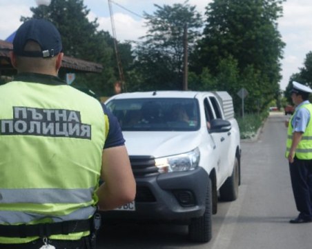 Разбиха канал за нелегални мигранти у нас