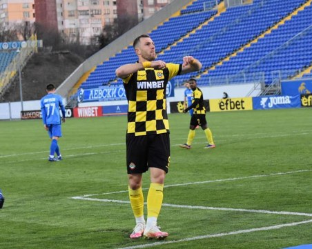 Атанас Илиев със страхотни постижения след мача с Левски