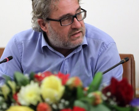 Правителството отпусна над 4 милиона лева за творците на свободна практика