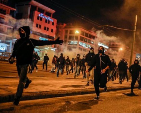 Протестът срещу полицейското насилие в Атина стана насилствен