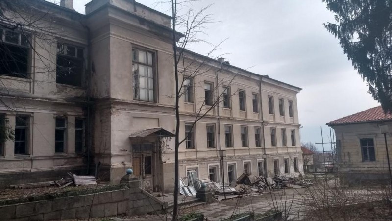 Реновират с 3 милиона лева манастирския комплекс в Шипка