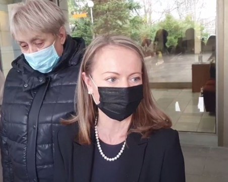 Официално: Учениците от 5 до 12 клас в Пловдив минават онлайн