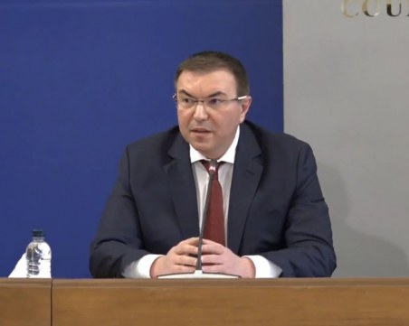 Здравният министър: Хората не са готови за локдаун, няма да ни разберат, ако го наложим
