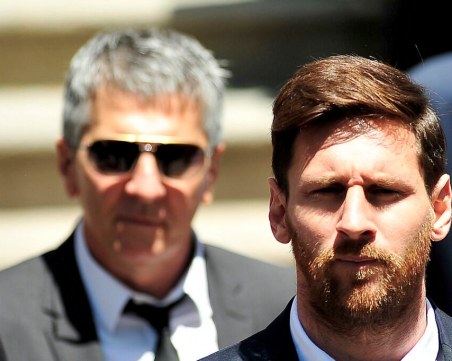 Бащата на Меси започва разговори с Лапорта за нов договор