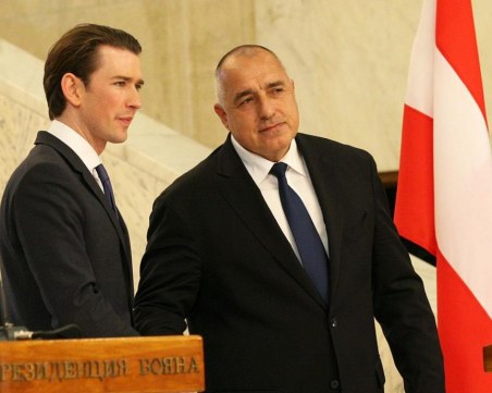 Борисов подкрепи Курц, настоява за преразглеждане на разпределението на ваксините в ЕС