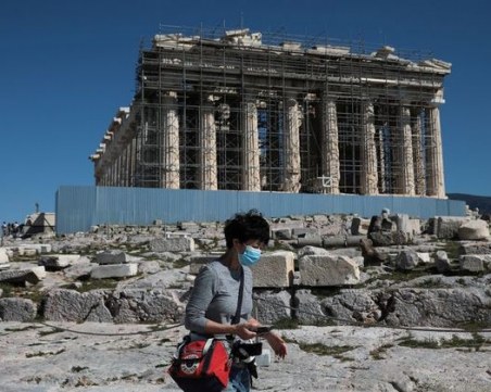 Гърция продължава с мерките поне до 22 март