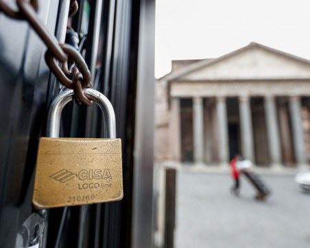 Италия в пълен локдаун за Великденските празници заради Covid-19