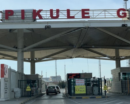 Всички пътуващи до Турция ще попълват формуляри