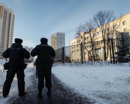 Масови арести на опозиционери в Русия – задържаха над 200 души преди форум