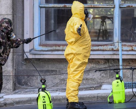 Унгария с рекорден брой заразени с COVID-19, болниците са препълнени