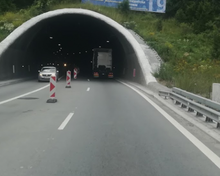 Затварят тунел 