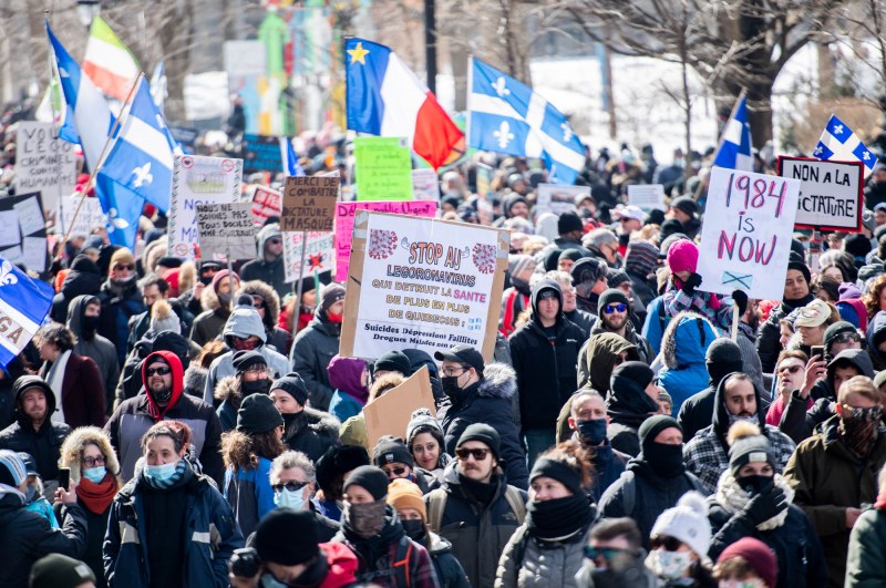 Хиляди на протест в Канада против мерките срещу коронавируса