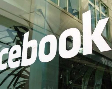 Facebook ще маркира всички постове за ваксини