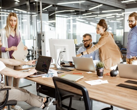 Испания въвежда 4-дневна работна седмица