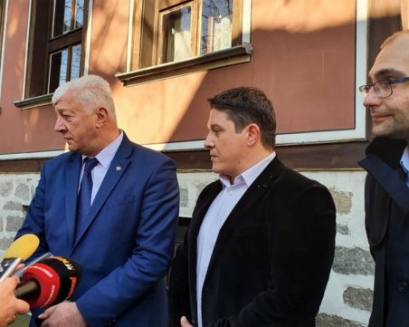 При конкурс: Бъдещият директор на