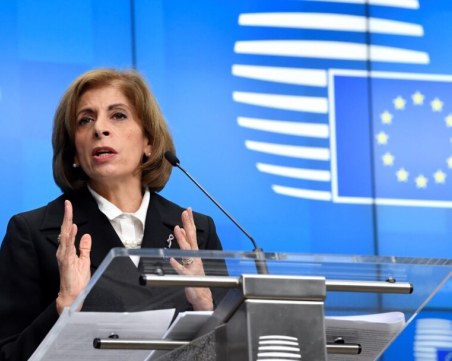 Европейска комисия иска ЕС да използват всяка получена доза ваксина