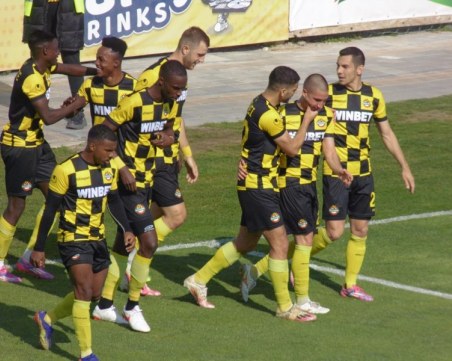 Ботев гостува на Етър във Велико Търново