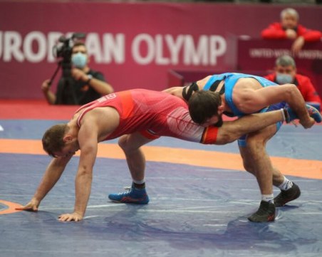 Георги Вангелов спечели олимпийска квота в свободната борба