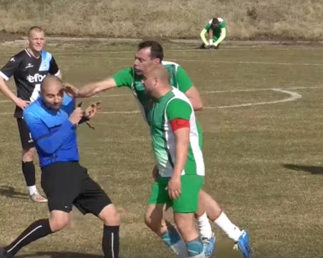 Калоян Караджинов: Исках да ударя рефера, но не успях на два пъти