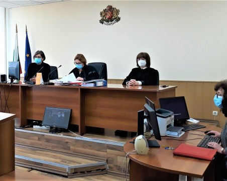 Съдът в Пловдив остави зад решетките двама босненци, хванати с хероин за 9 млн. лева