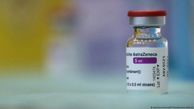 ЕМА: Ваксината на Астра Зенека е безопасна, ползите са повече от рисковете