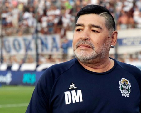 Оправдаха посмъртно Марадона за обвинение за данъчни измами