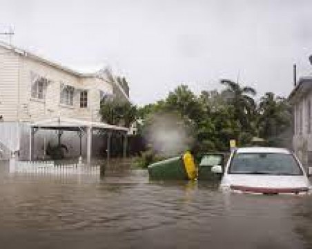Евакуират хора в Австралия заради проливни дъждове