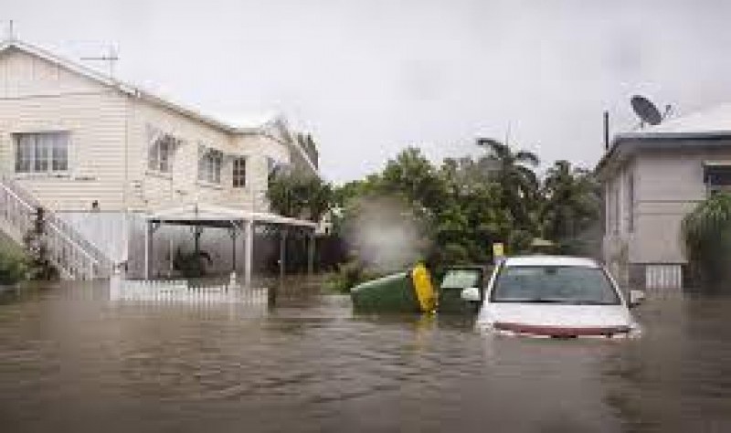 Евакуират хора в Австралия заради проливни дъждове