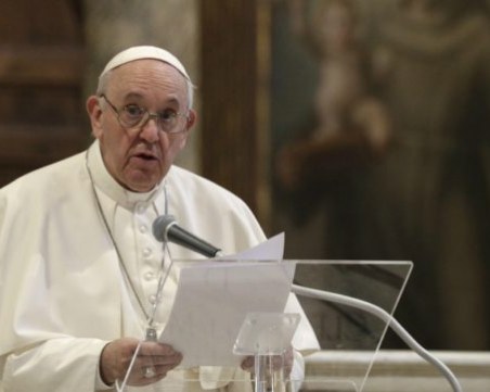 Папа Франциск: Мафията се възползва от пандемията, трябва да се опълчим