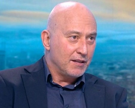 Проф. Кунчев: Жертвите от COVID-19 могат да станат 58 хиляди, ако нямаме ваксинация