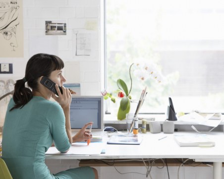 КНСБ: Работещите дистанционно имат право да искат от работодателя да им покрива някои разходи