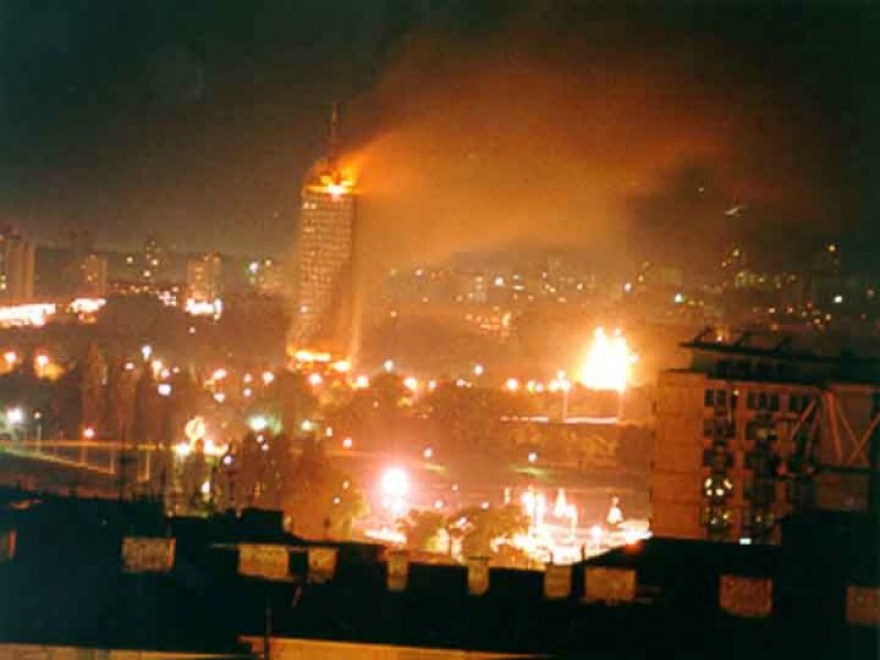 На този ден: НАТО започва бомбардировките над Югославия