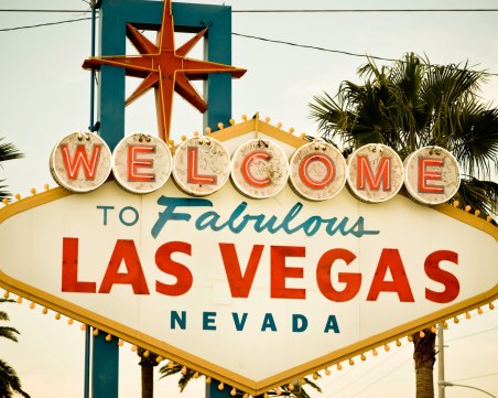 ХАЗАРТ: Историята зад казино индустрията в Лас Вегас. Раждането на Sin City