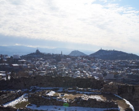 Край на снега в Пловдив, градусите обаче остават зимни