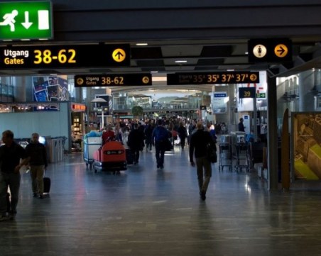 Норвегия с нови ограничения: Влизащите остават 10 дни под карантина в хотел