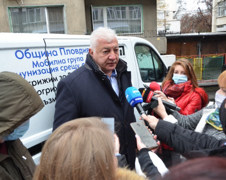 Останаха 37 свободни легла за COVID-19 в общинските болници в Пловдив