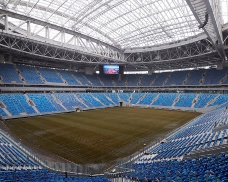 Стадионът в Санкт Петербург ще бъде наполовина пълен на европейското