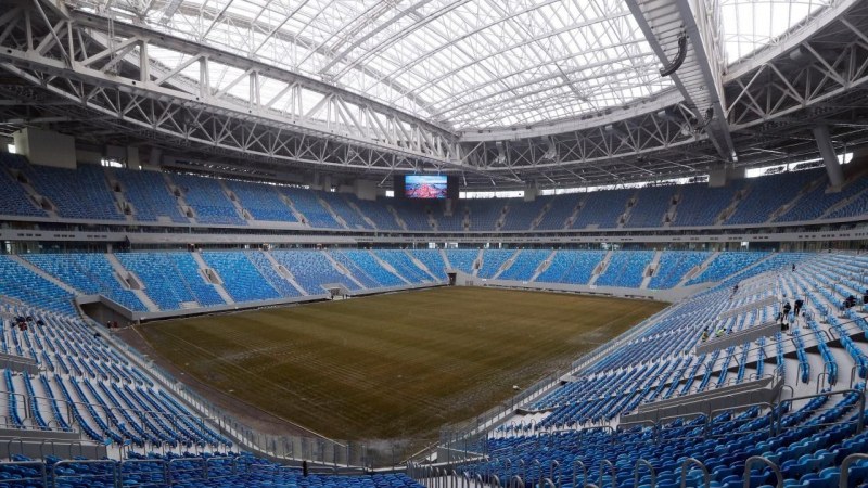 Стадионът в Санкт Петербург ще бъде наполовина пълен на европейското