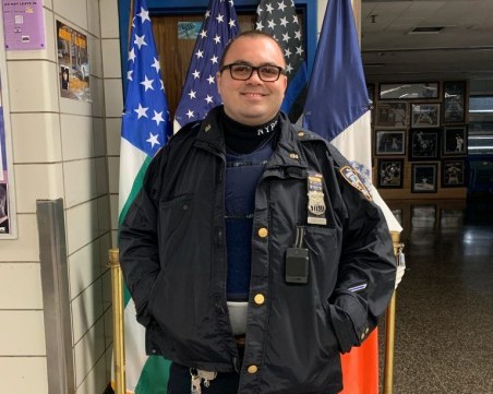 Български полицай в Ню Йорк се превърна в герой! Спаси живота на бебе на Бруклинския мост