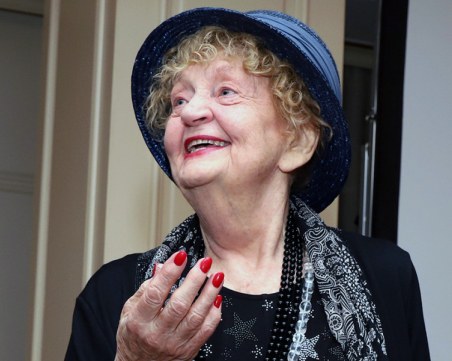 Казваме си последно сбогом с Татяна Лолова