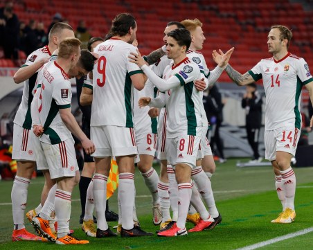 Много попадения в днешните световни квалификации, Унгария и Полша с голово шоу