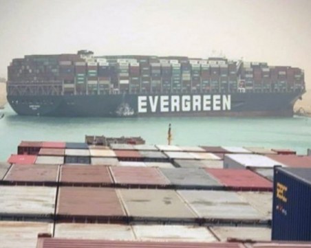 Блокадата на Суецкия канал ще доведе до поскъпване на горивото и други стоки у нас