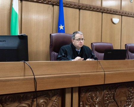 Наказателният съдия Христо Крачолов среща студенти в Пътеводителя на юриста