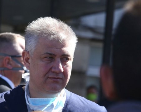 Проф. Асен Балтов: Ако има четвърта вълна, ще е през есента