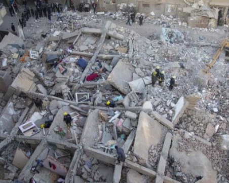 Сграда рухна в Кайро, отне живота на 8 души