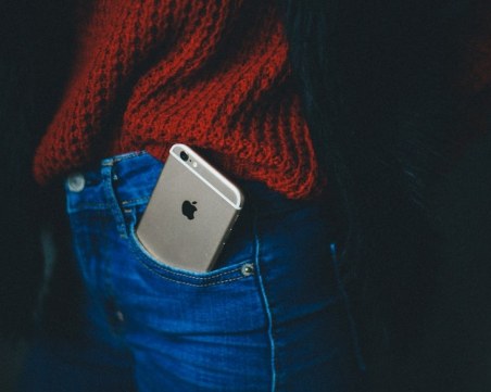 Какви чувствителни данни излизат от нашия смартфон?