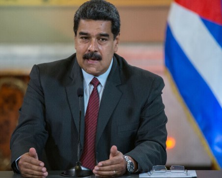 Президентът на Венецуела предлага петрол срещу ваксини