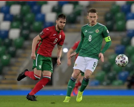 Националите с точка в Белфаст