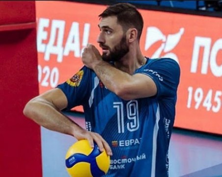 Цветан Соколов остава в Динамо Москва