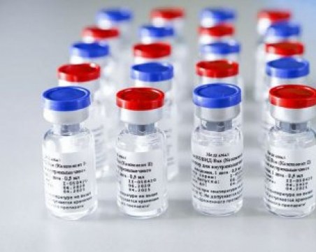 Французин: Спутник V няма да получи разрешение от ЕС преди края на юни